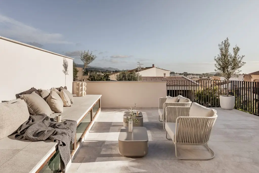 Rooftop terrace with village and mountain views at the Lloseta townhouse